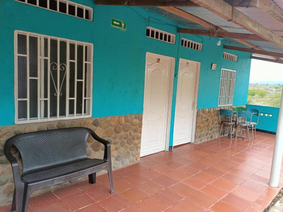 Hostal Sol De Verano Dona Lilia Villavieja Exterior foto